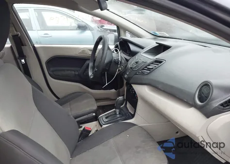 2013 Ford Fiesta S z USA, uszkodzony, nr VIN 3FADP4AJ8DM227103